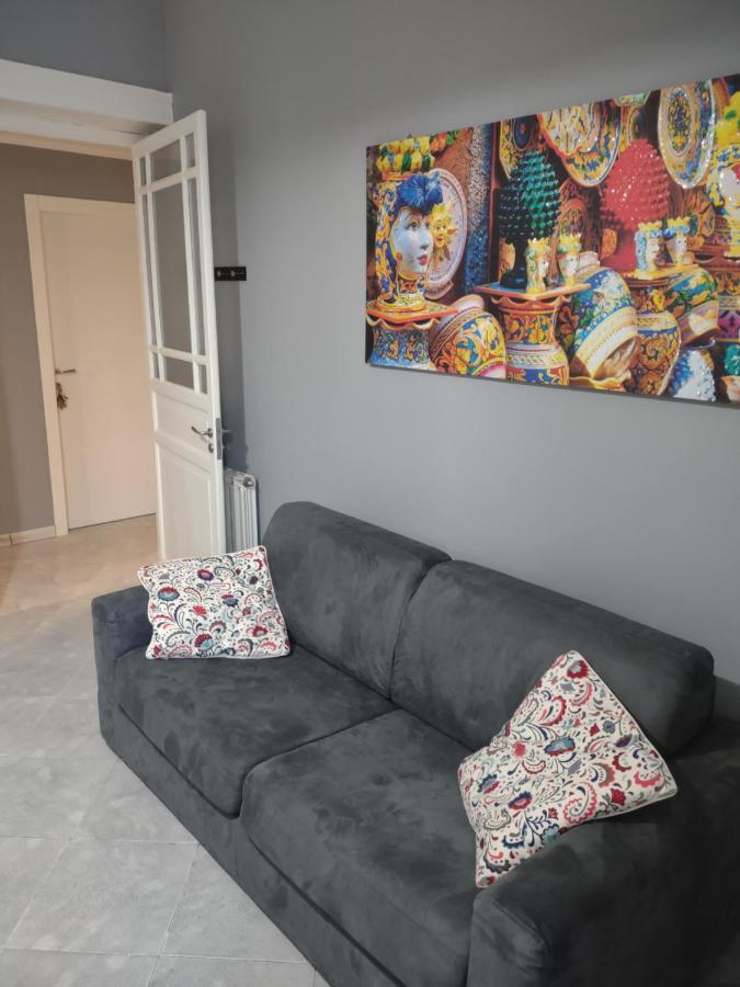 A Due Passi Dal Porto Apartment Palermo